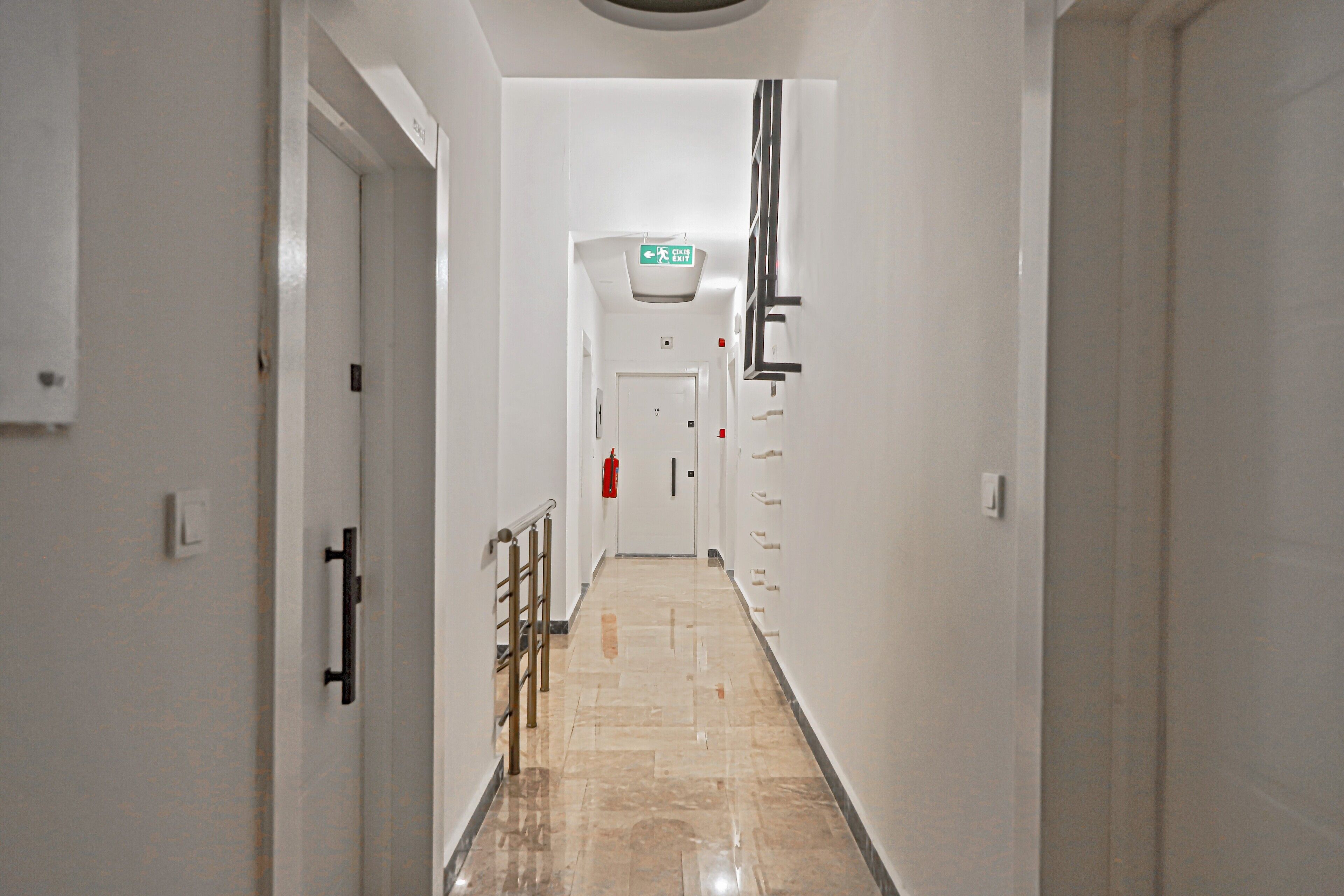 Photo - Adam Apart Hotel