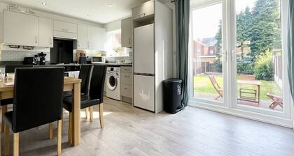 Worksop Newly Refurbished 2-bedroom House