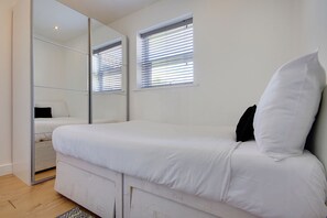 1 Schlafzimmer, Bügeleisen/Bügelbrett, WLAN, Bettwäsche