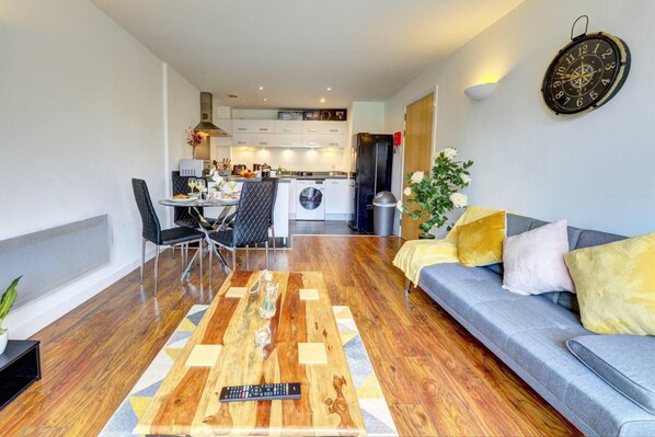 Apartment | Living room