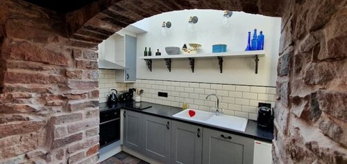 Victory Cottage -Ludlow -A Cosy Romantic Escape
