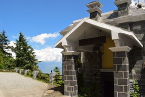 Exterior - Sun N Snow Inn By Leisure Hotels (Somashwar)