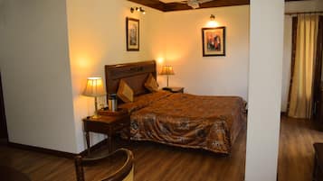 Himalayan View Room | Iron/ironing board, free WiFi