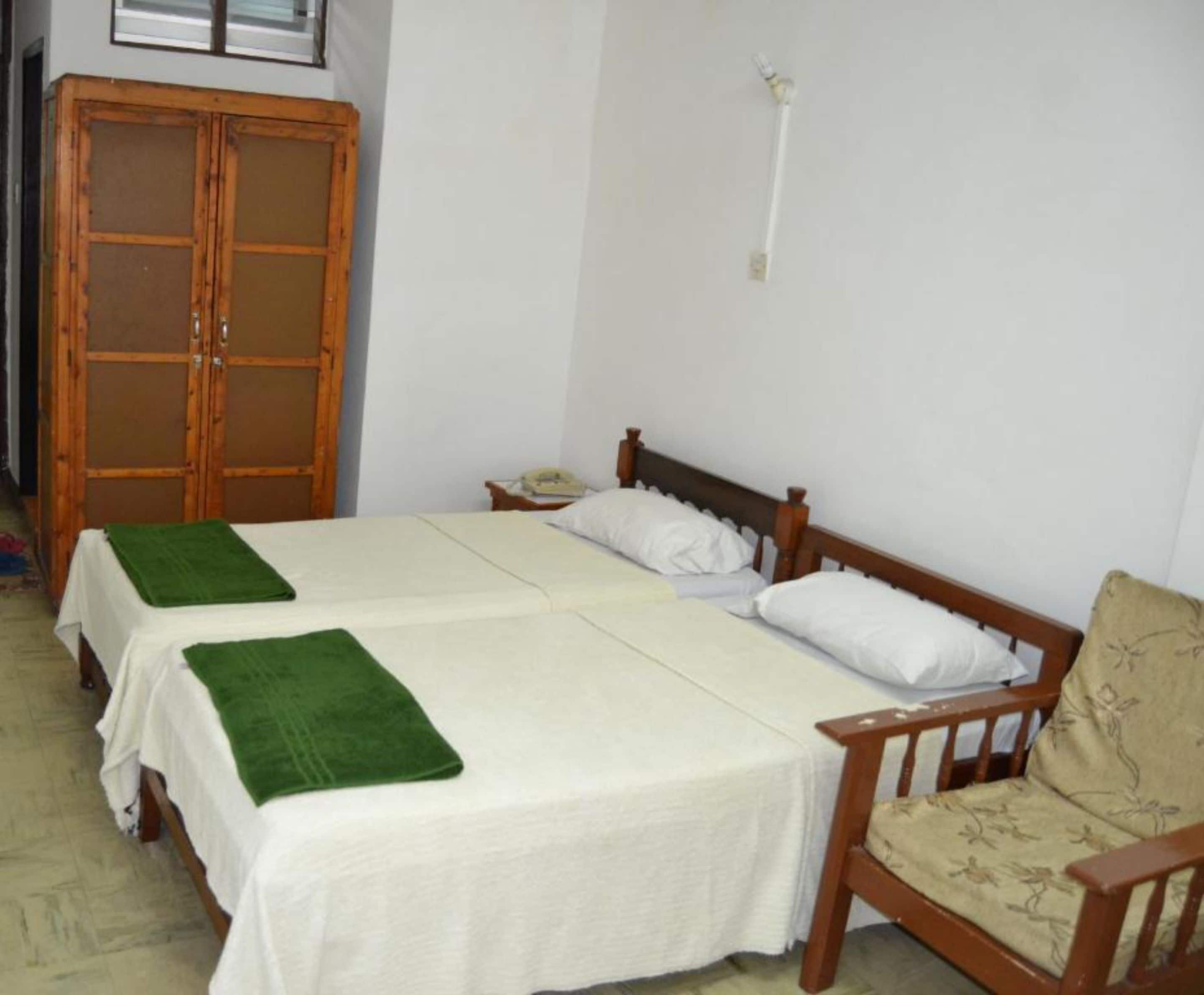 deluxe room | free wifi