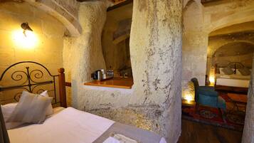 Minibar, in-room safe, soundproofing, iron/ironing board