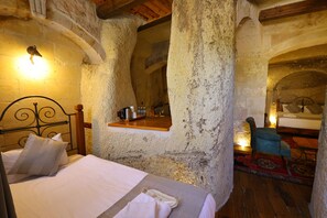 Minibar, caja de seguridad en la habitación y sistema de insonorización 