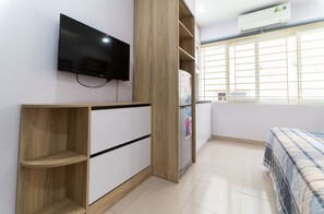 1 bedroom, desk, free WiFi