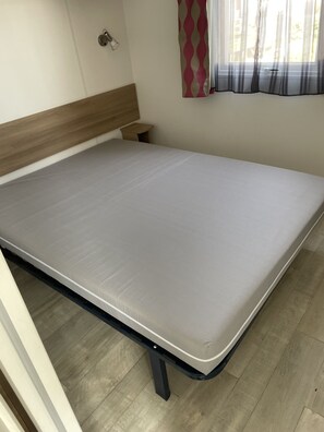 3 bedrooms, WiFi