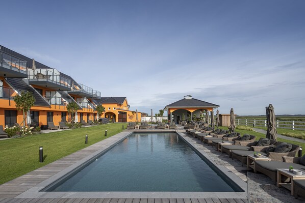 Seasonal outdoor pool