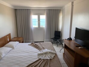 Standard Double or Twin Room, 1 Double Bed, Partial Sea View, Oceanfront | In-room safe, blackout curtains, bed sheets