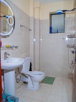 Shower, bidet - A Modern home in the heart of Nairobi. (Nairobi)