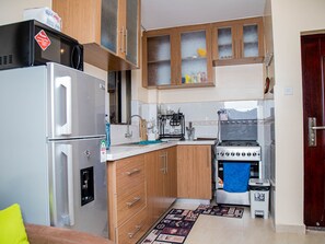 Private kitchen - A Modern home in the heart of Nairobi. (Nairobi)