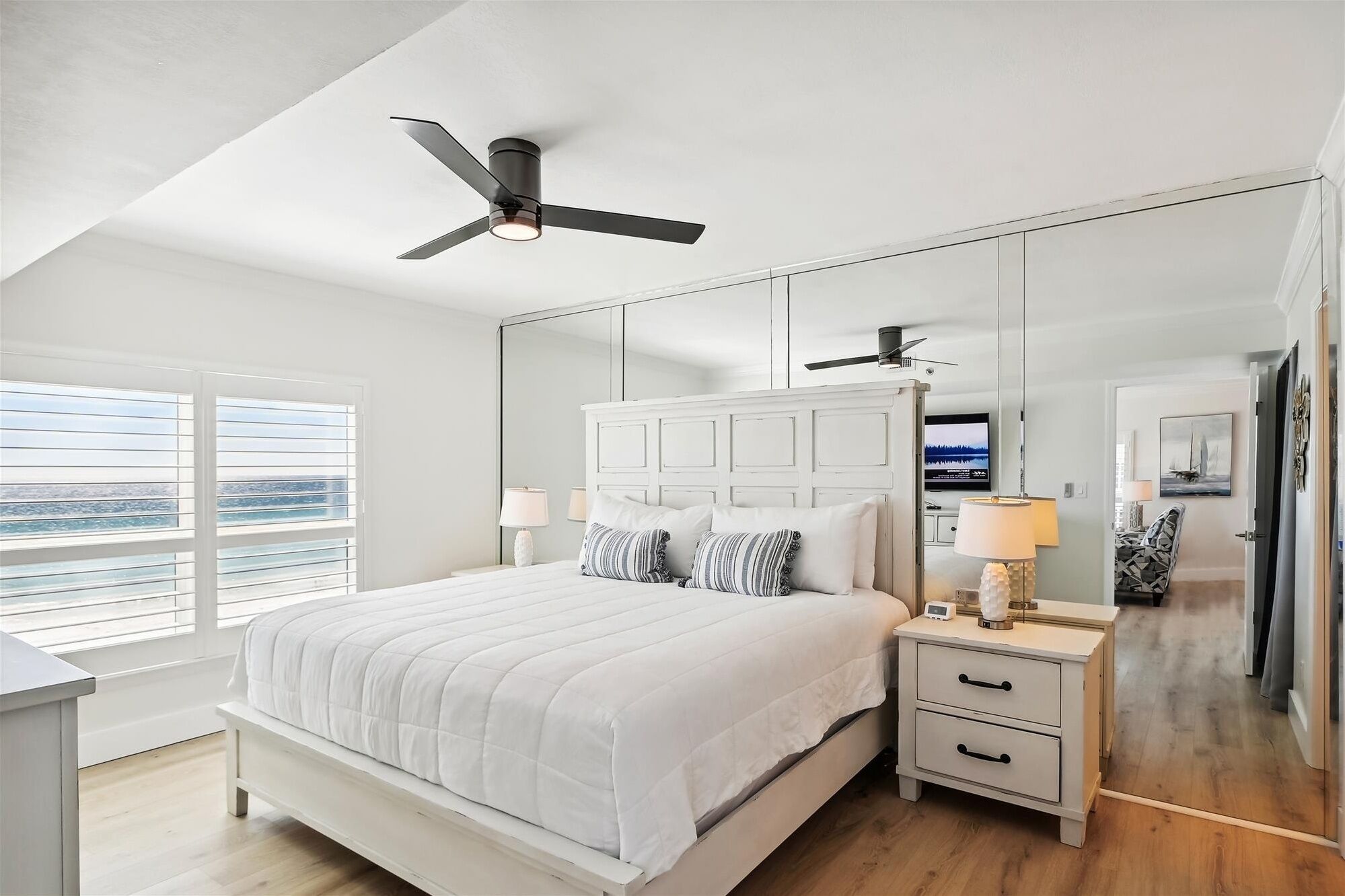 3 habitaciones, tabla de planchar con plancha y wifi gratis 