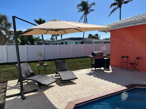 Terrace/patio - Quietest Private Beach in Fort Myers Beach (Fort Myers Beach)