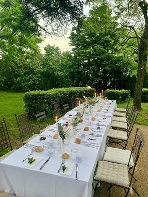 Utendørs bankettområde