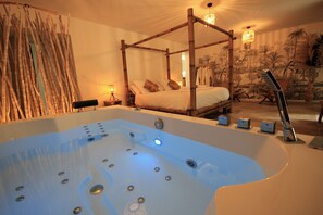 Suite estudio de lujo, 1 cama de matrimonio grande | Sábanas de algodón egipcio y ropa de cama de alta calidad