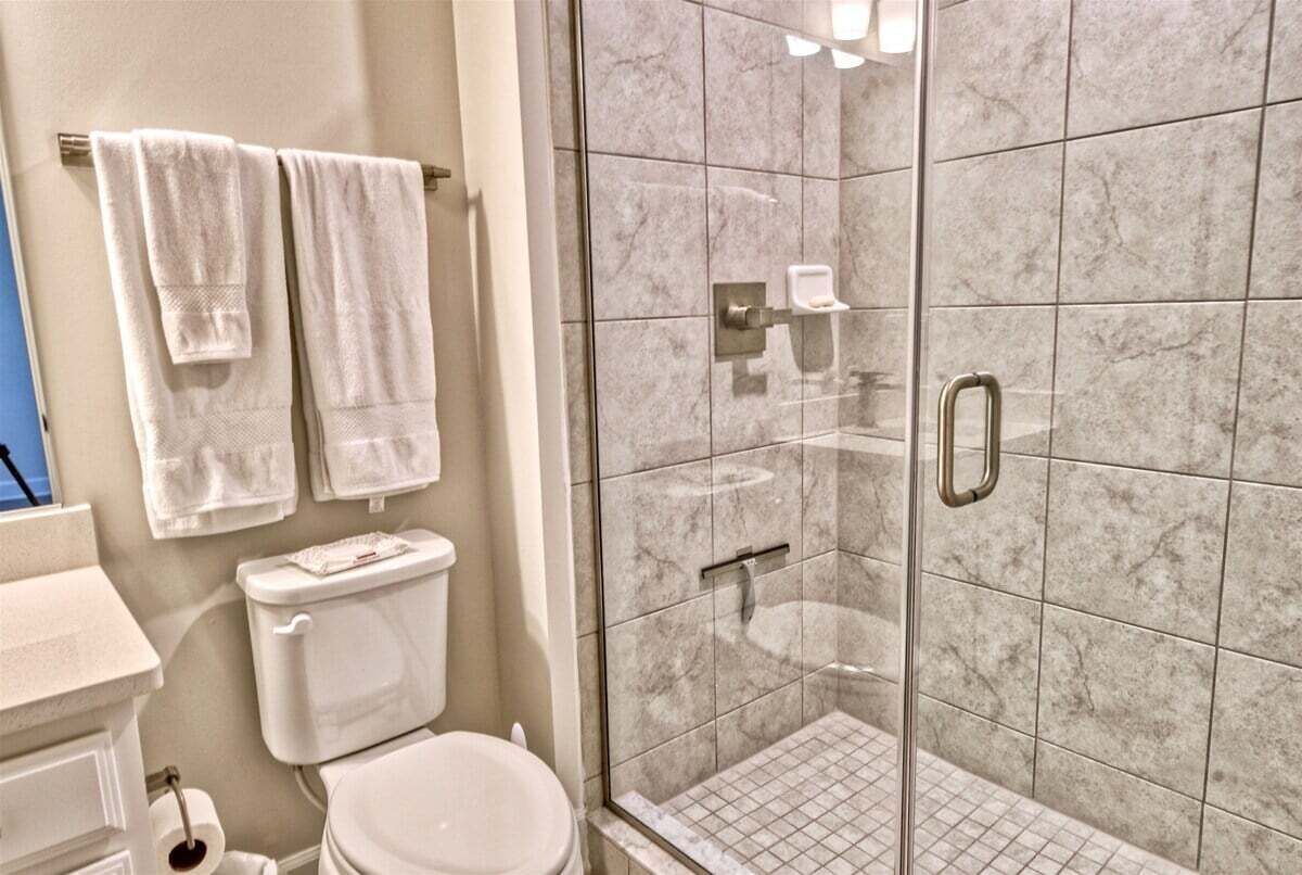 Bathtub