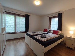 2 bedrooms, free WiFi, bed sheets