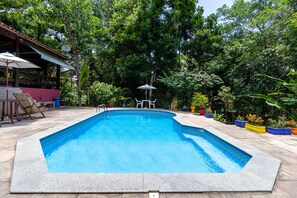 Piscine extérieure