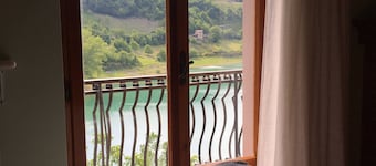 House on the lake Grandma Gio '