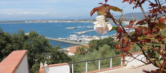 Agi Villa Poncella Casa for rent in Roses Girona.