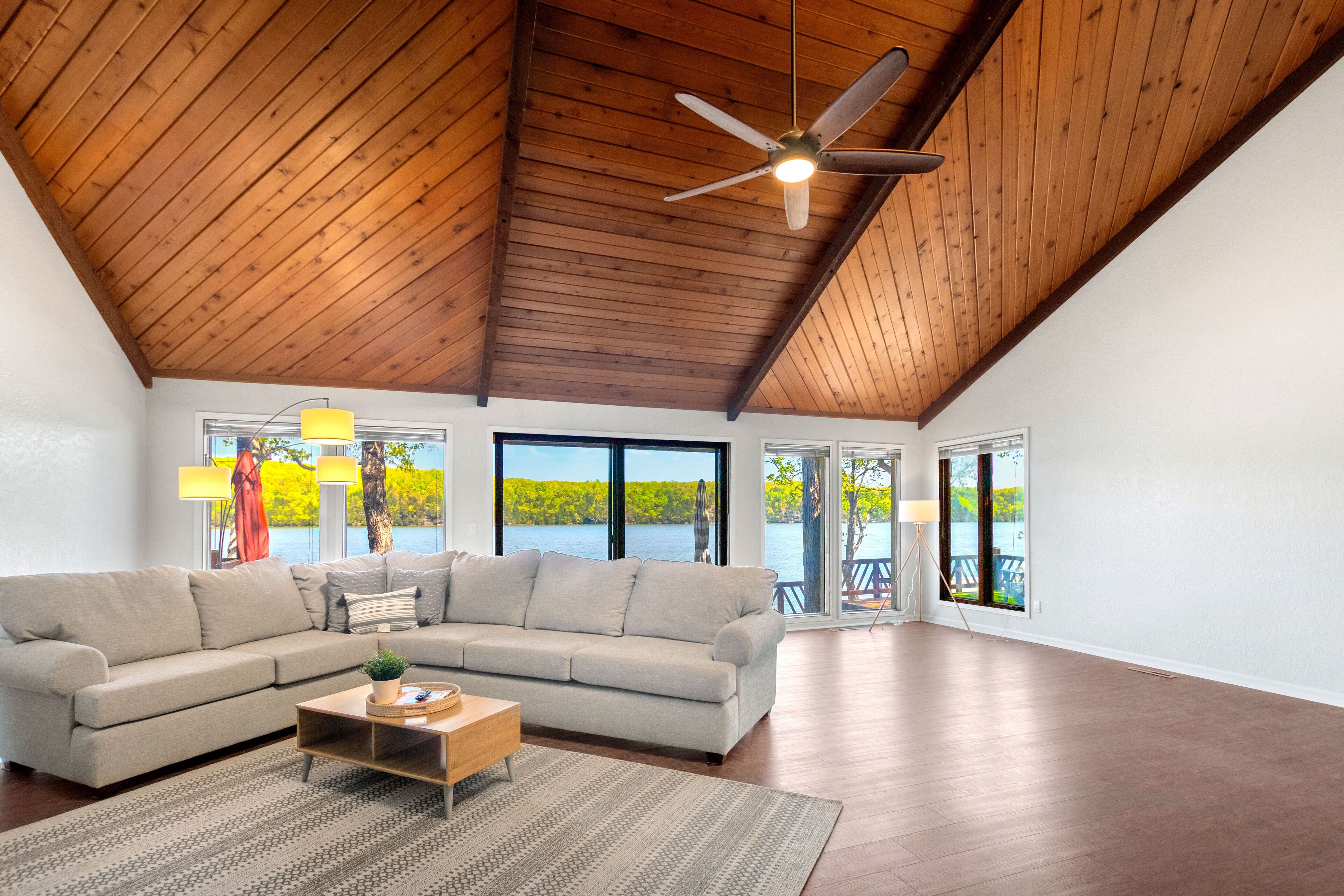 スマートテレビ