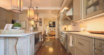 Friedman's Loft - The Ultimate Luxury Downtown Stay