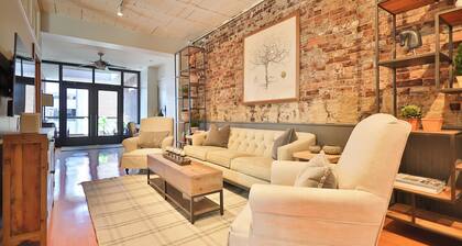 Friedman's Loft - The Ultimate Luxury Downtown Stay