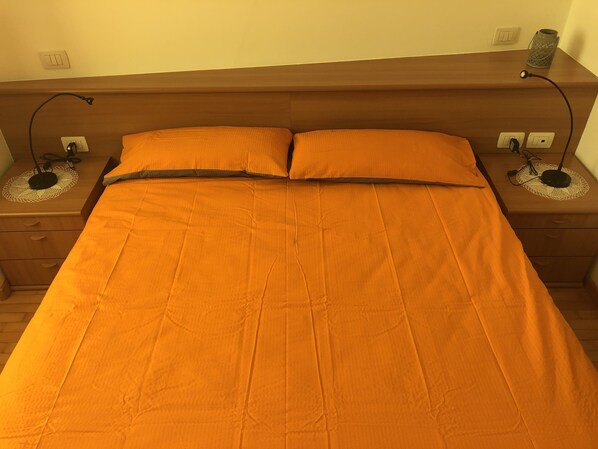 2 bedrooms