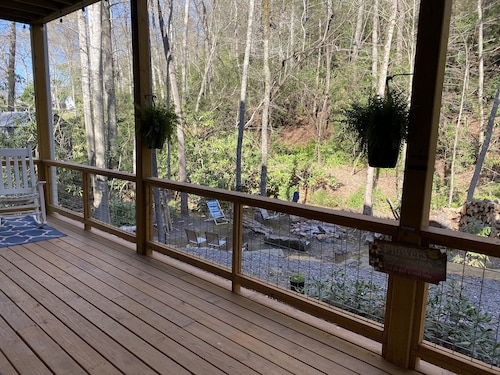 Beech Creek Cabin, Black Mountain 