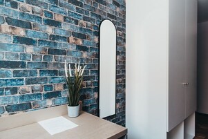 经济客房 | 遮光窗帘、免费 WiFi、床单