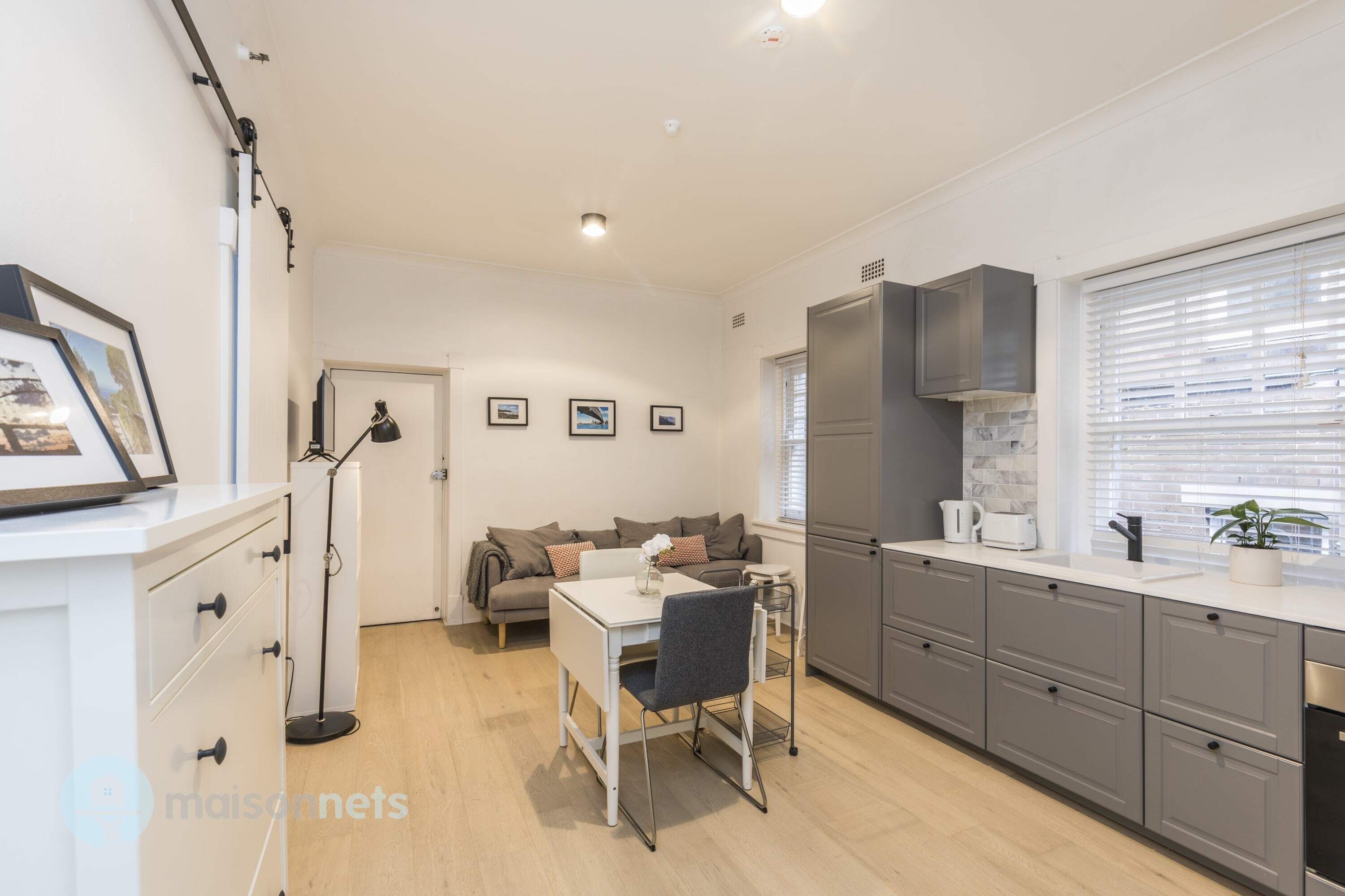 1 bedroom Potts Point Apt Close to Shops & Eateries