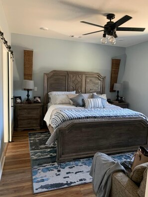 3 bedrooms, bed sheets - Cozy home close to Sugarloaf Marina (Higden)