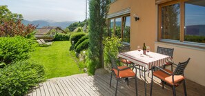Outdoor dining - Schloss Freudenstein (Trentino-Südtirol)