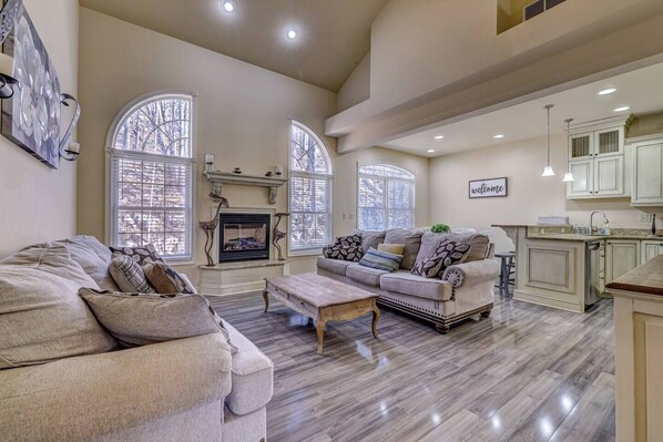 TV connectée, cheminée, jeux vidéo