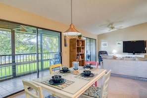Condo (Canopy Shore) | Exterior