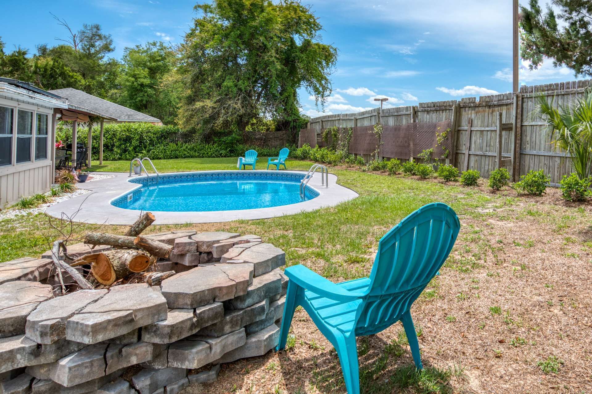 House (Gathering Shore) | Exterior