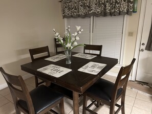 Dining - Southern Hospitality (Albany)