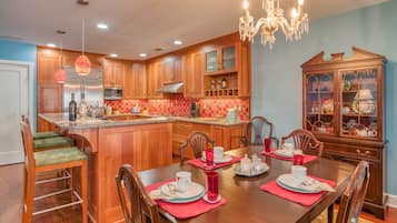 Apartemen (110 St. George Street) | Eksterior