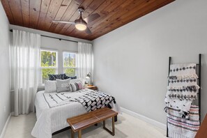 3 habitaciones, wifi gratis y ropa de cama 