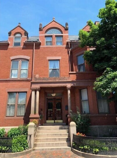 Rent a room in the gorgeous Holt House