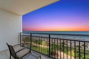 Condo, 1 habitación, balcón, frente al océano (604A) | Balcón