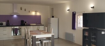 2 Bedroom Apartment in Anduze