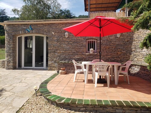 2 Bedroom Apartment in Anduze