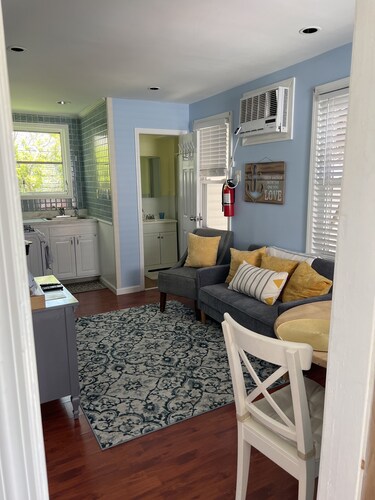 Quiet North End - 2 Bedroom Bungalow, Off Street Pkg, Close to beach and rides!!