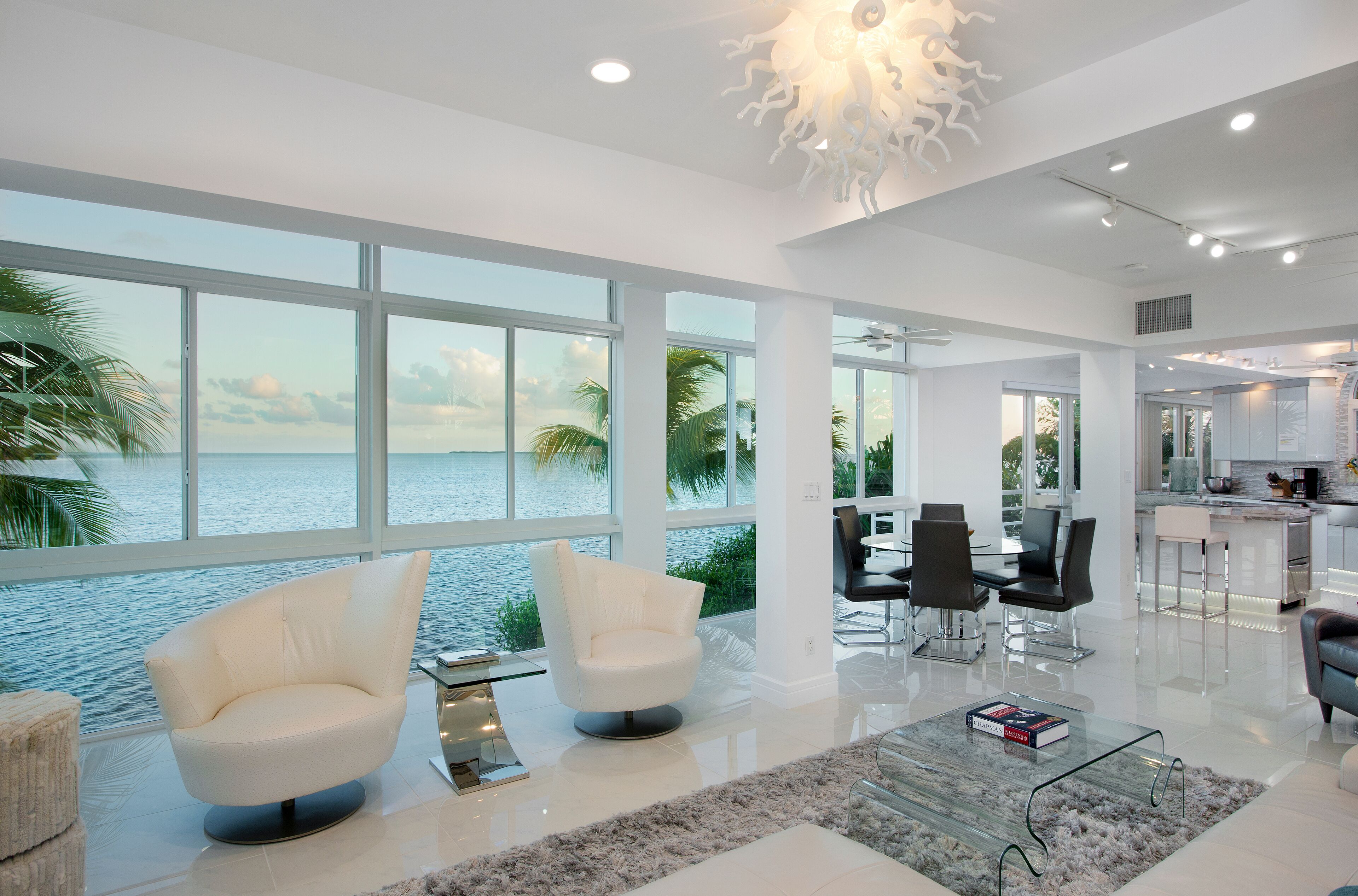 Luxury * Panoramic Oceanfront Views * Boat Dock * Heated Pool