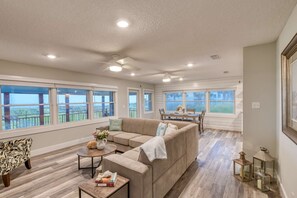 Apartment (Barefoot Hideaway I) | Exterior