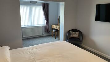 1 makuuhuone, työpöytä, silitysrauta/-lauta, ilmainen Wi-Fi