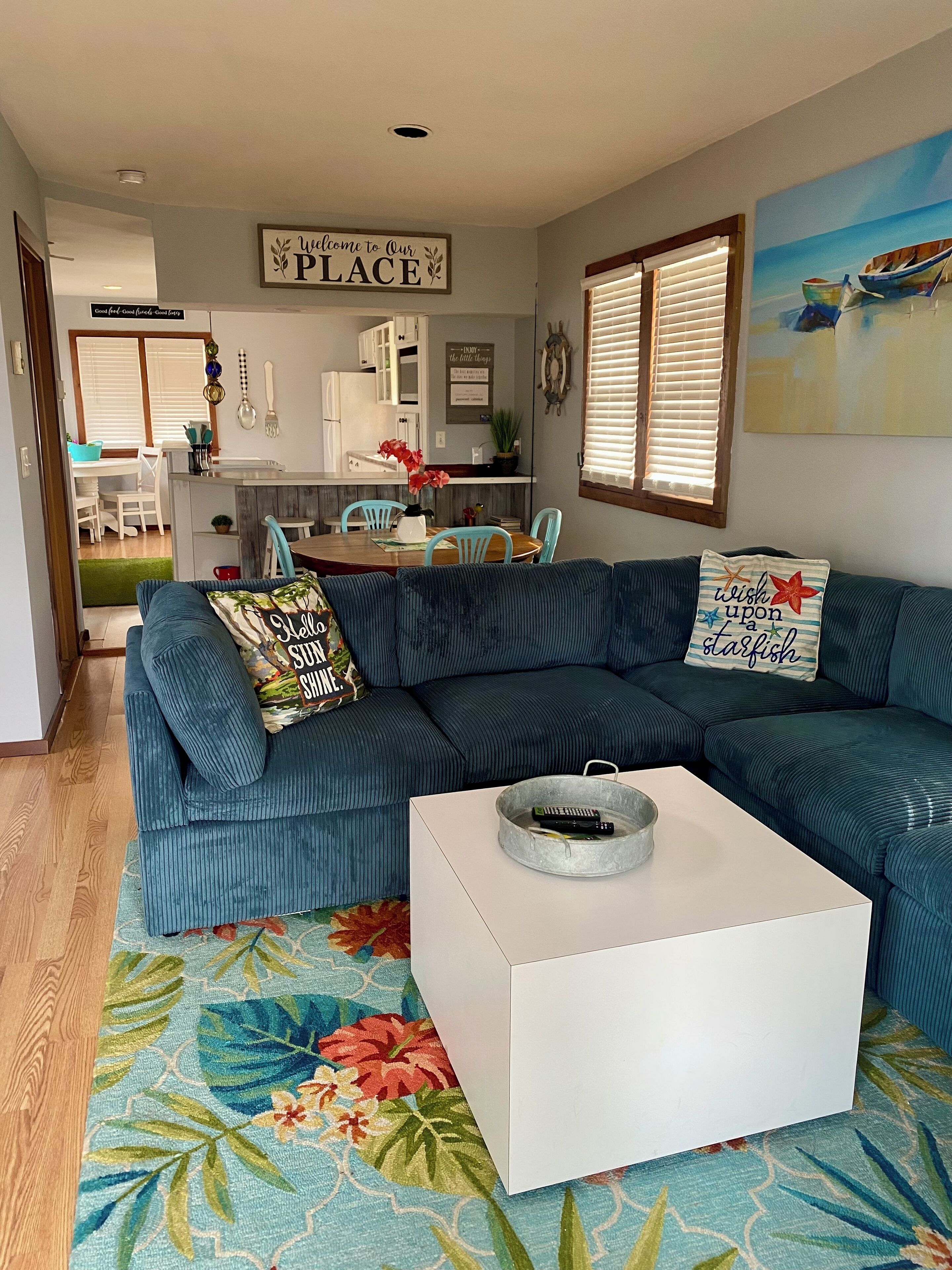 TV connectée, jeux vidéo, lecteur de DVD, baby-foot