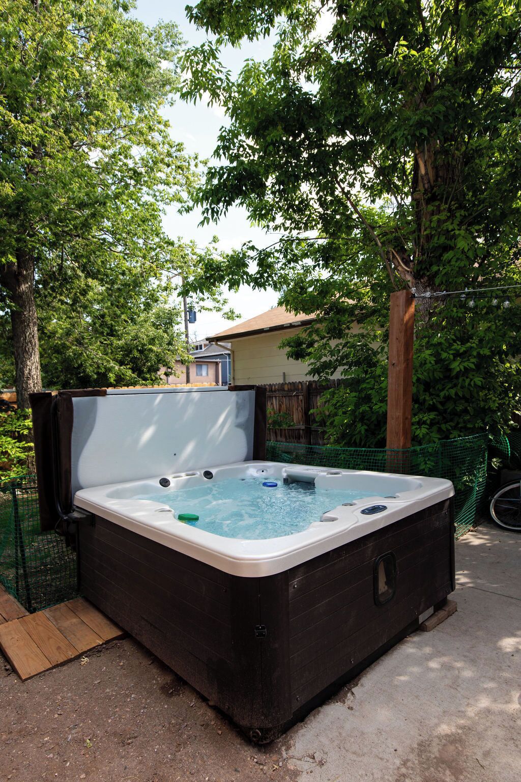 Baignoire à remous extérieure